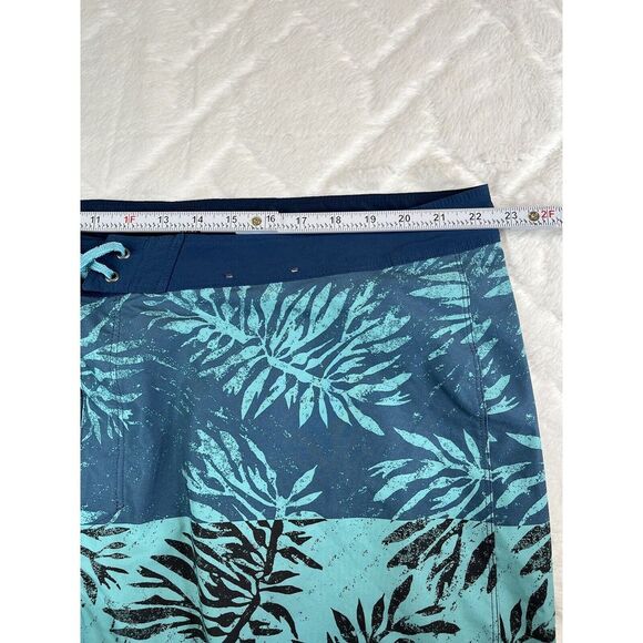 Patagonia Boardshorts Mens Blue Floral Hydropeak Swim Trunks Stretch - Sz 44 - Picture 4 of 9